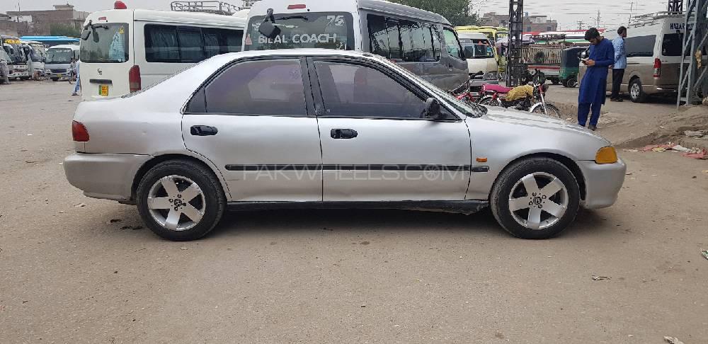 Honda Civic 1995 for Sale in Peshawar Honda Civic 1995 for Sale in Peshawar Image-5