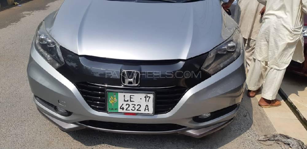 Honda Vezel 2014 for Sale in Lahore Image-1