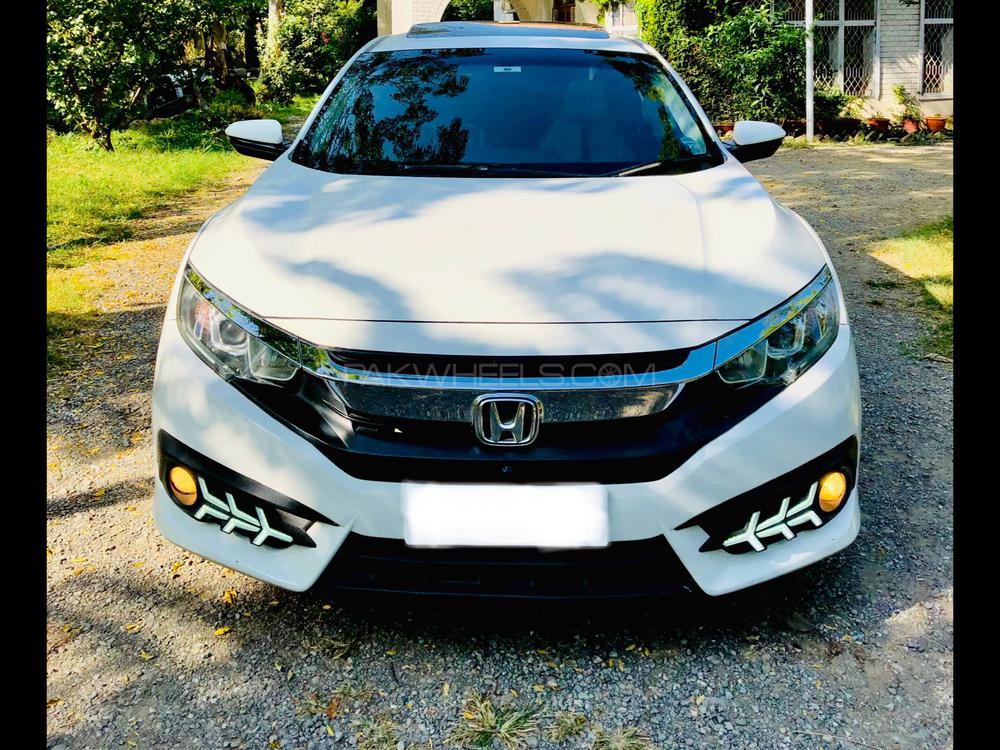 Honda Civic 2017 for Sale in Abbottabad Image-1