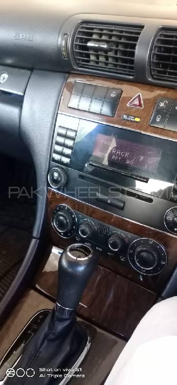 Mercedes Benz C Class 2005 for Sale in Sahiwal Mercedes Benz C Class 2005 for Sale in Sahiwal Image-5