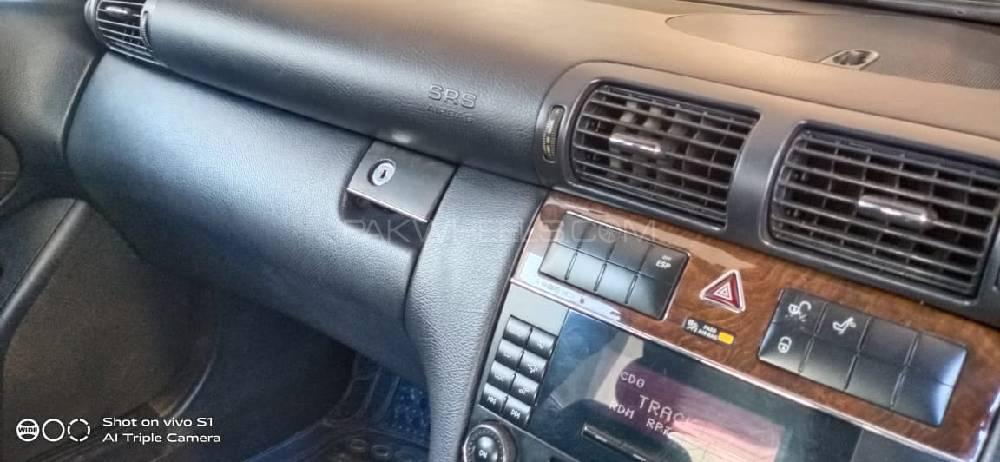 Mercedes Benz C Class 2005 for Sale in Sahiwal Mercedes Benz C Class 2005 for Sale in Sahiwal Image-13