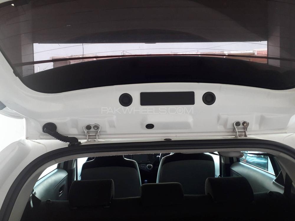 Toyota Aqua 2013 for Sale in Mardan Toyota Aqua 2013 for Sale in Mardan Image-12