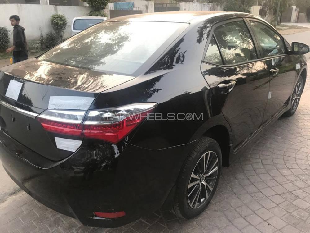 Toyota Corolla 2020 for Sale in Lahore Toyota Corolla 2020 for Sale in Lahore Image-5
