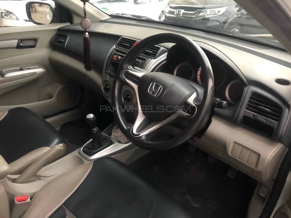 Honda City 2014 for Sale in Karachi Honda City 2014 for Sale in Karachi Image-6