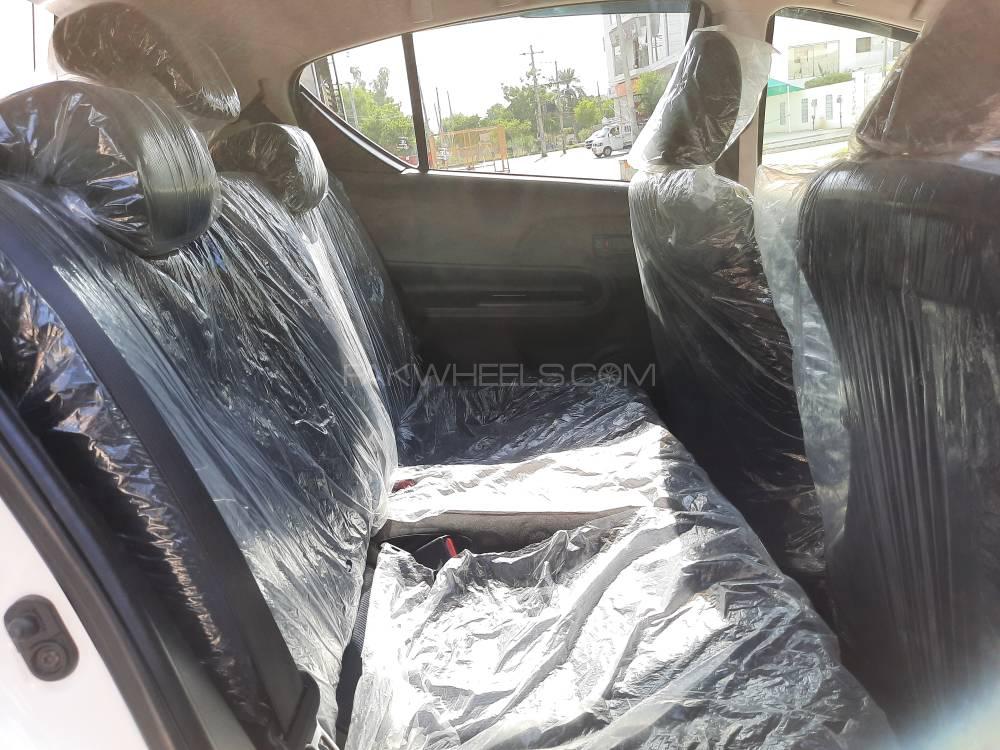 Toyota Aqua 2016 for Sale in Bahawalpur Toyota Aqua 2016 for Sale in Bahawalpur Image-17