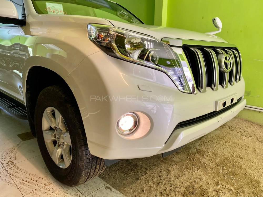 Toyota Prado 2016 for Sale in Karachi Toyota Prado 2016 for Sale in Karachi Image-3