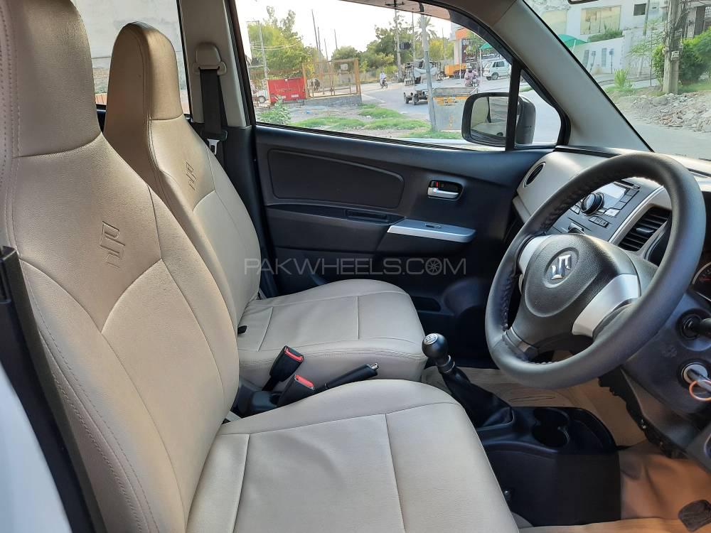 Suzuki Wagon R 2017 for Sale in Bahawalpur Suzuki Wagon R 2017 for Sale in Bahawalpur Image-6