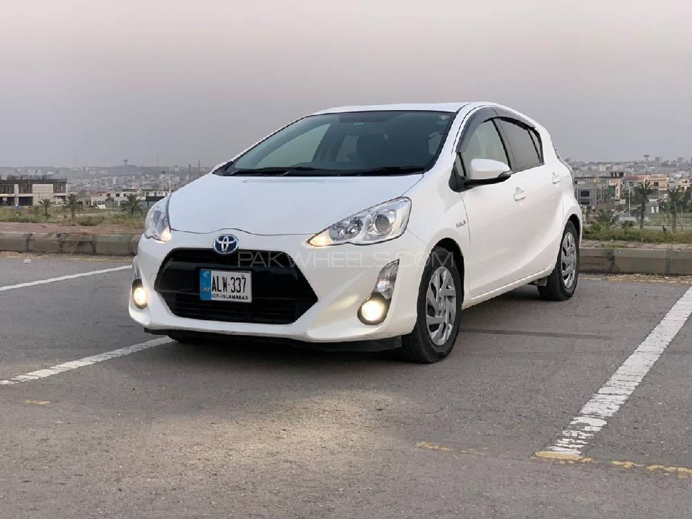 Toyota Aqua 2015 for Sale in Islamabad Image-1