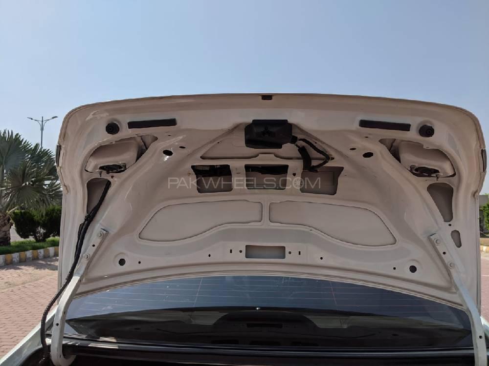Honda Civic 2013 for Sale in Multan Honda Civic 2013 for Sale in Multan Image-17