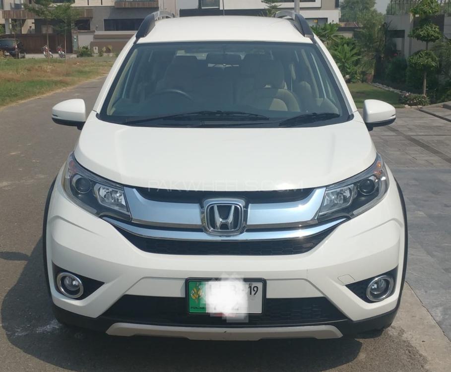 Honda BR-V 2018 for Sale in Lahore Image-1