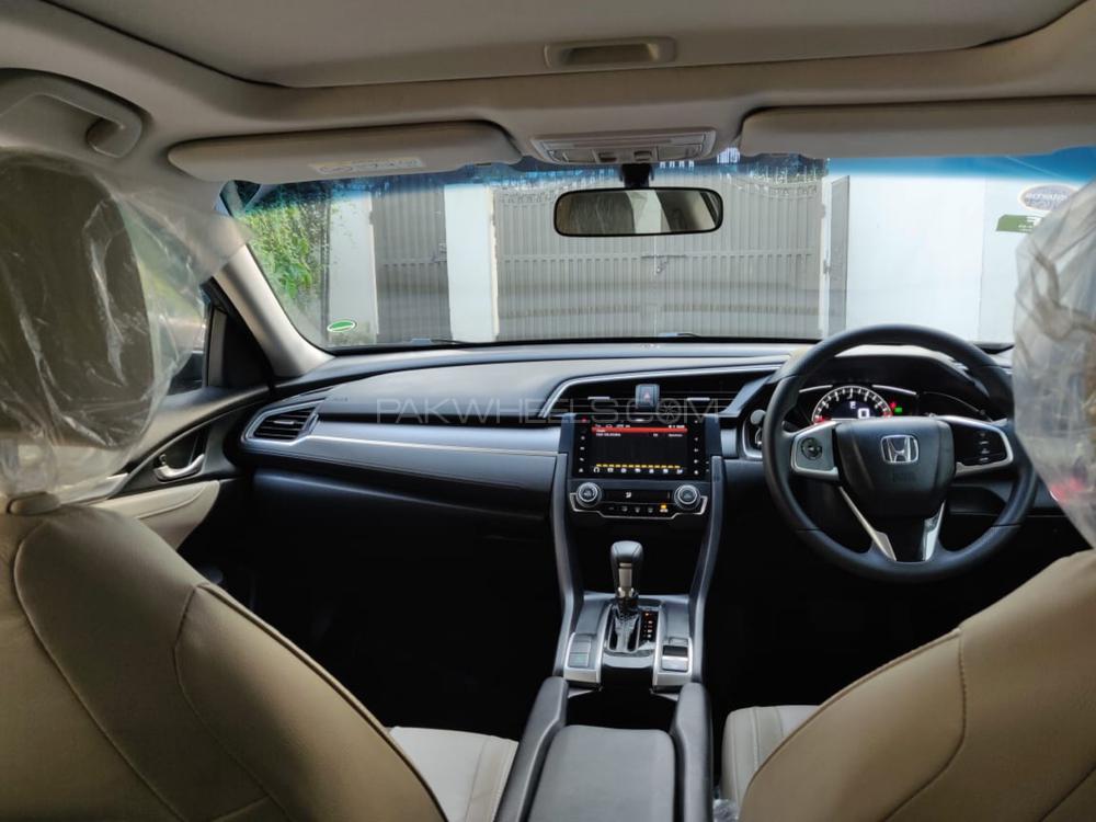 Honda Civic 2018 for Sale in Lahore Honda Civic 2018 for Sale in Lahore Image-4