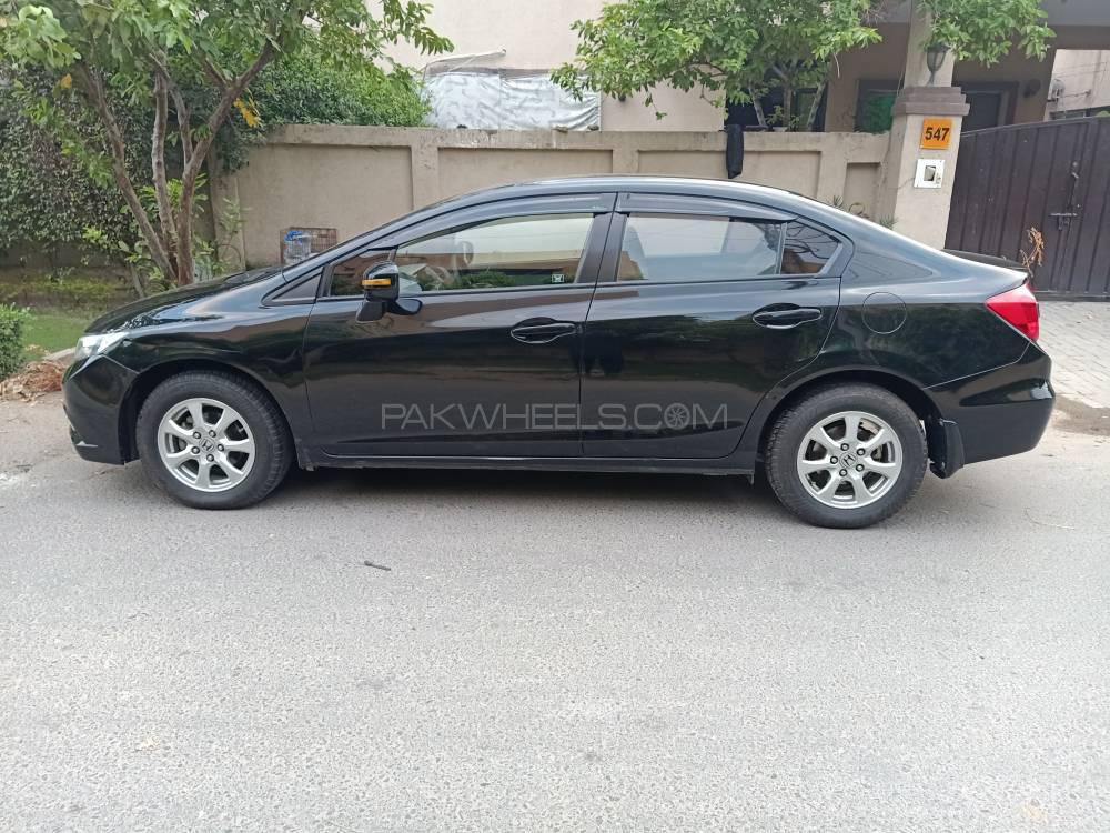 Honda Civic 2014 for Sale in Lahore Honda Civic 2014 for Sale in Lahore Image-18