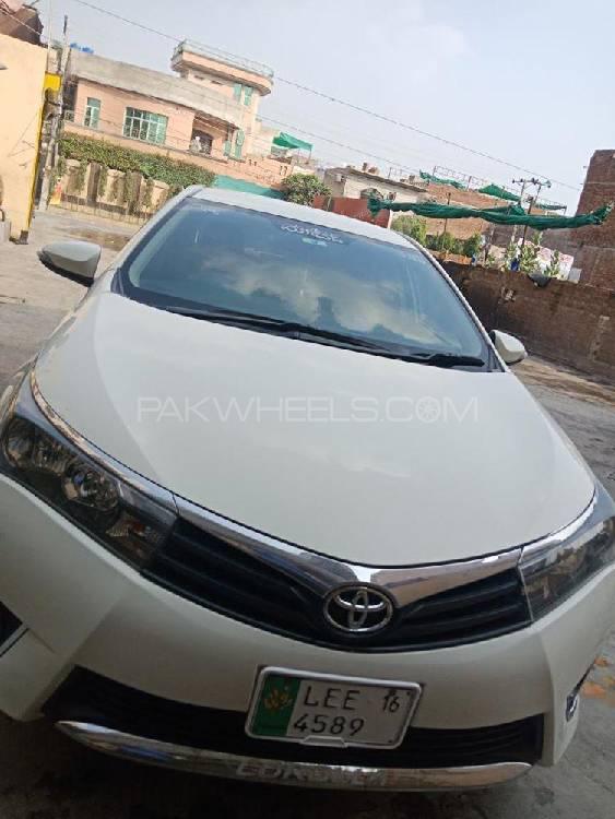 Toyota Corolla 2016 for Sale in Lahore Image-1