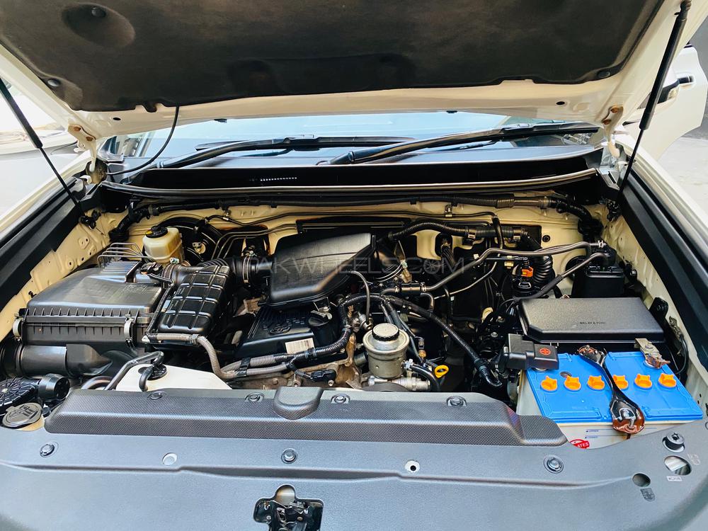 Toyota Prado 2012 for Sale in Faisalabad Toyota Prado 2012 for Sale in Faisalabad Image-6