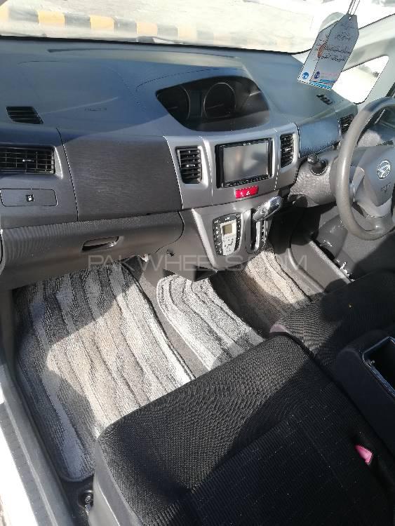 Daihatsu Move 2011 for Sale in Lahore Daihatsu Move 2011 for Sale in Lahore Image-8