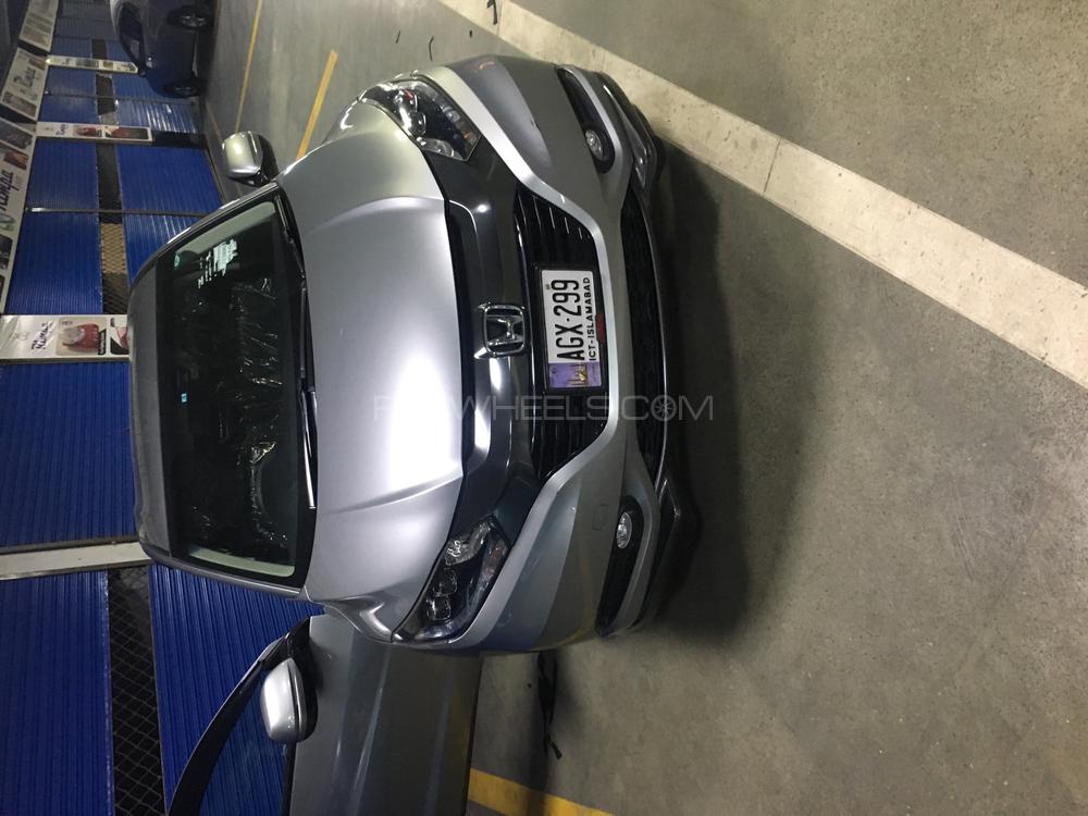 Honda Vezel 2014 for Sale in Lahore Image-1