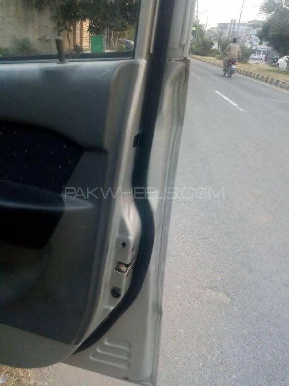 Hyundai Santro 2006 for Sale in Lahore Hyundai Santro 2006 for Sale in Lahore Image-12