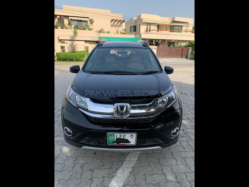Honda BR-V 2017 for Sale in Lahore Image-1