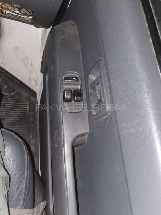 Subaru Sambar  2012 for Sale in Karachi Subaru Sambar  2012 for Sale in Karachi Image-11