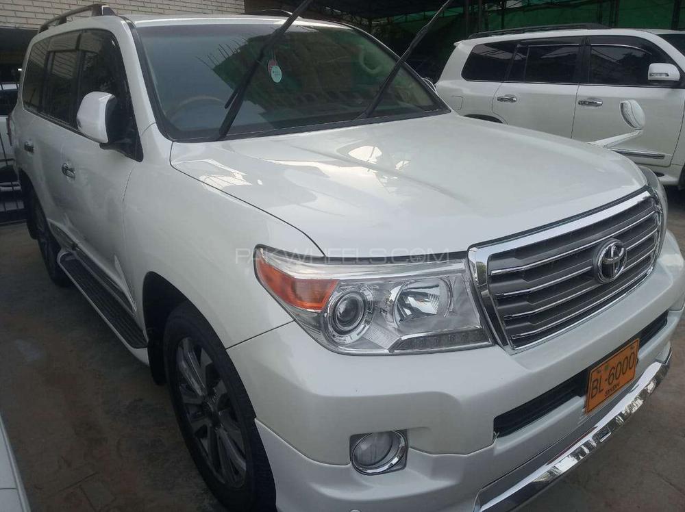 Toyota Land Cruiser 2012 for Sale in Karachi Toyota Land Cruiser 2012 for Sale in Karachi Image-2