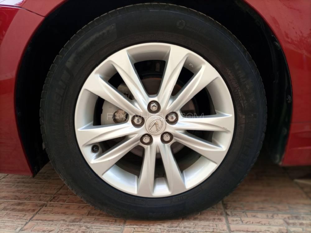 Lexus CT200h 2017 for Sale in Gujranwala Lexus CT200h 2017 for Sale in Gujranwala Image-8