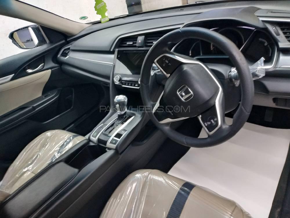 Honda Civic 2016 for Sale in Karachi Honda Civic 2016 for Sale in Karachi Image-2