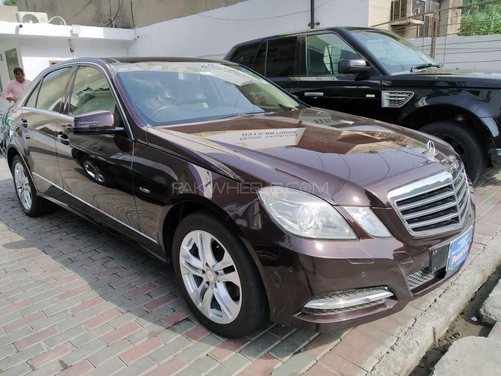 Mercedes Benz E Class 2012 for Sale in Lahore Mercedes Benz E Class 2012 for Sale in Lahore Image-3
