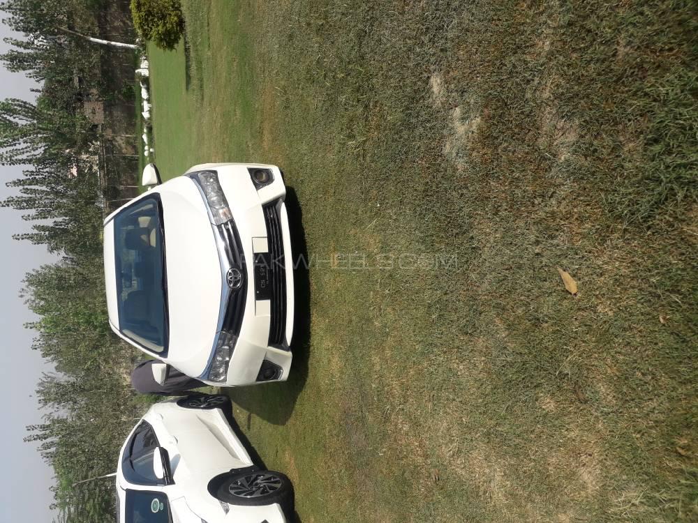 Toyota Corolla 2014 for Sale in Peshawar Image-1