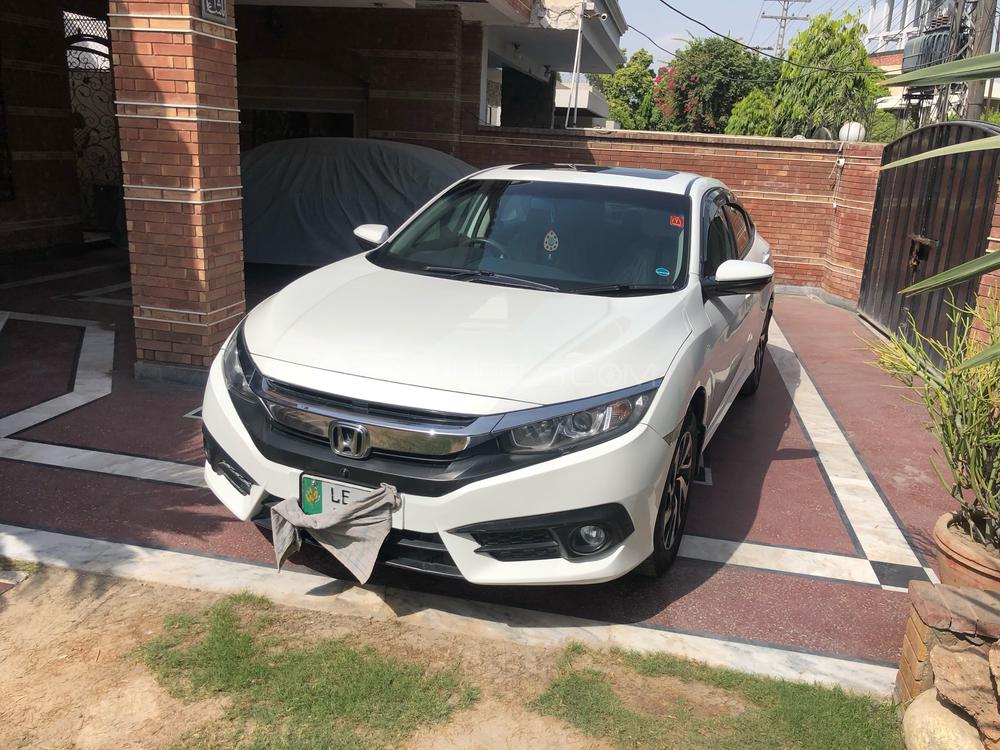 ہونڈا سوک 2017 for Sale in لاہور ہونڈا سوک 2017 for Sale in لاہور Image-2