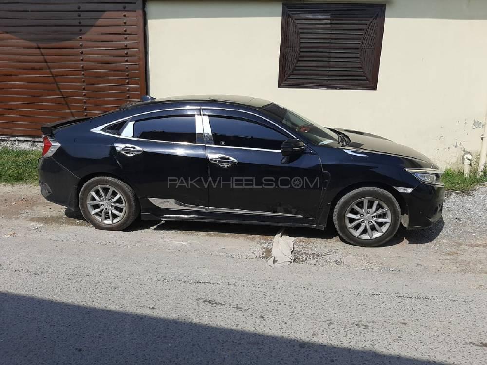 Honda Civic 2019 for Sale in Abbottabad Honda Civic 2019 for Sale in Abbottabad Image-2