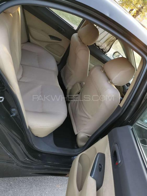 Honda Civic 2008 for Sale in Rawalpindi Honda Civic 2008 for Sale in Rawalpindi Image-9