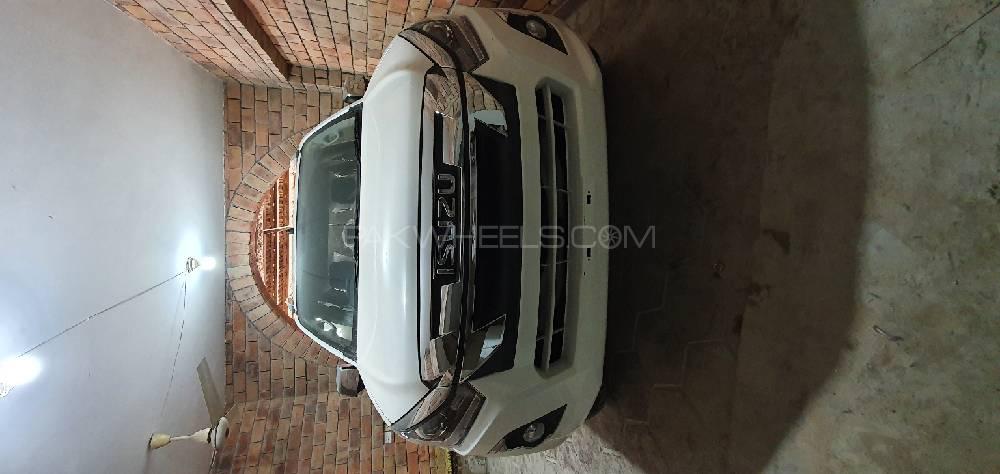 Isuzu D-Max 2020 for Sale in Karachi Image-1