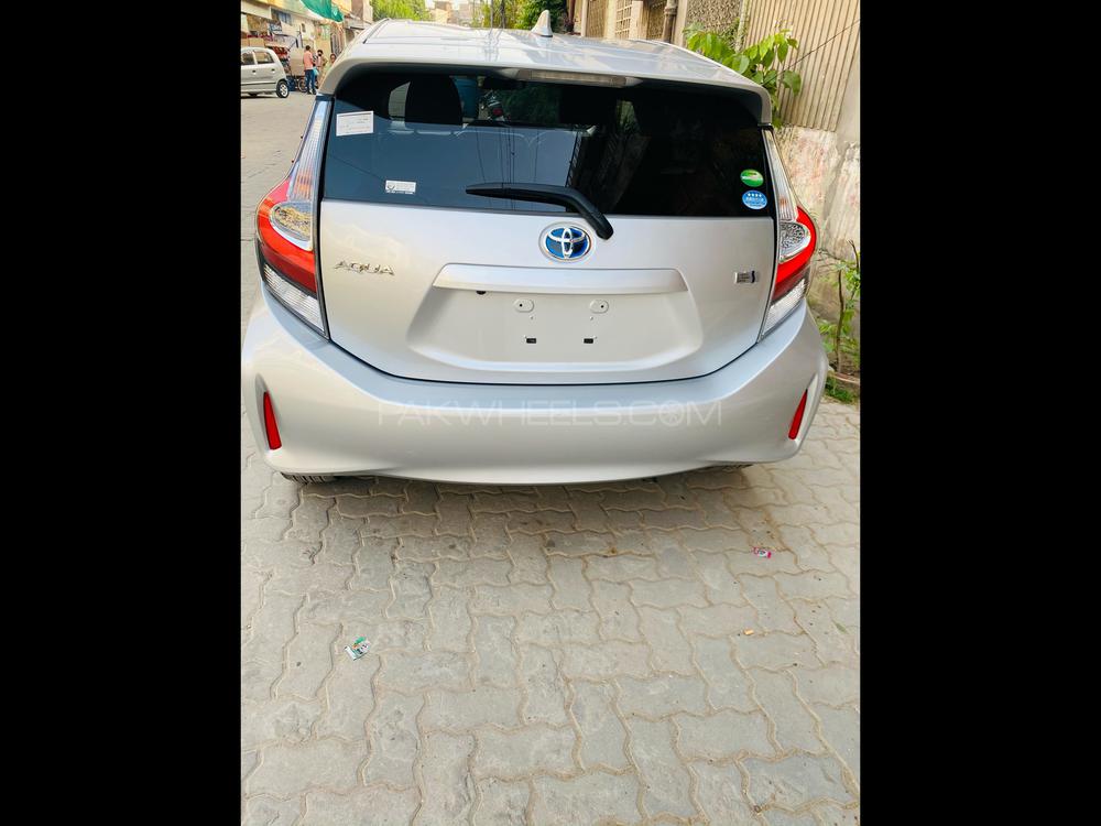 Toyota Aqua 2017 for Sale in Sialkot Toyota Aqua 2017 for Sale in Sialkot Image-10
