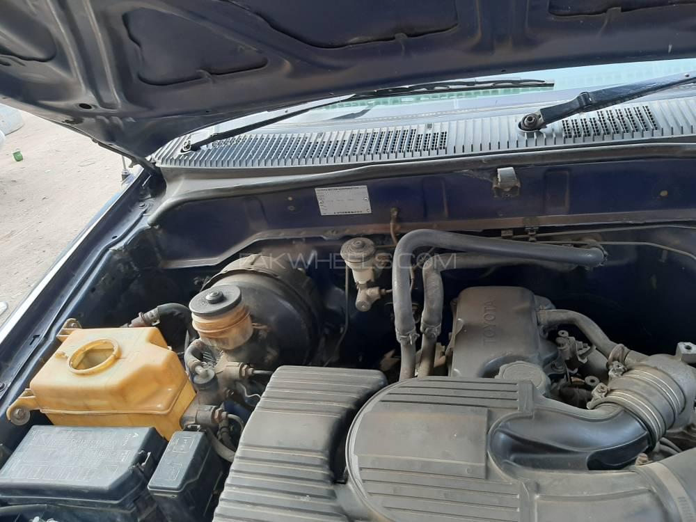 Toyota Hilux 2005 for Sale in Attock Toyota Hilux 2005 for Sale in Attock Image-19