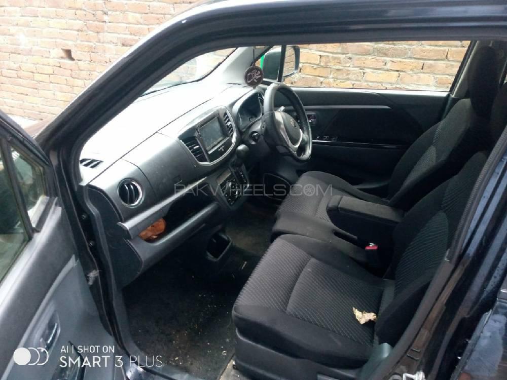 Suzuki Wagon R 2013 for Sale in Peshawar Suzuki Wagon R 2013 for Sale in Peshawar Image-8