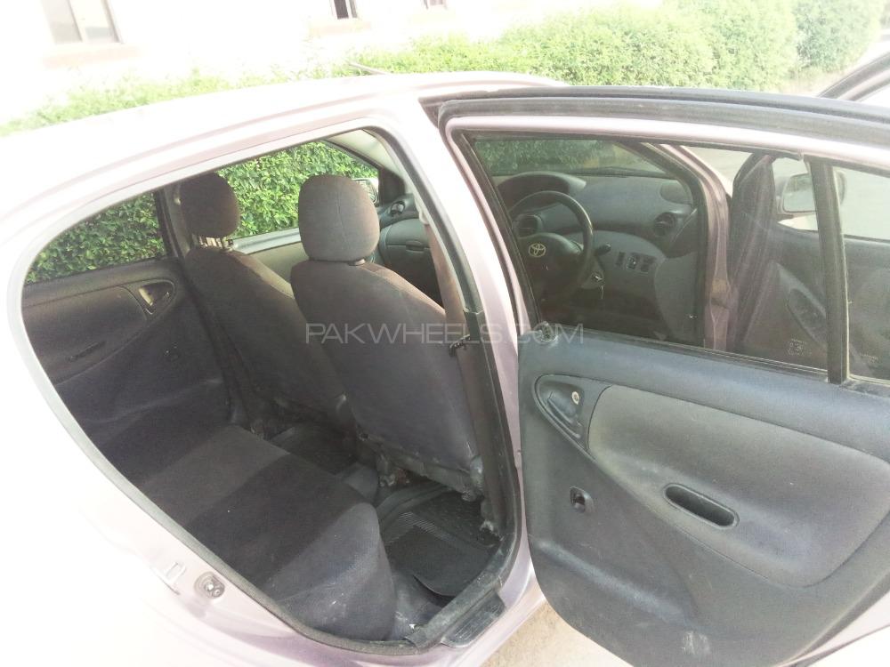 Toyota Vitz 2002 for Sale in Peshawar Toyota Vitz 2002 for Sale in Peshawar Image-4