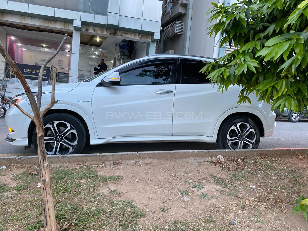Honda Vezel 2015 for Sale in Islamabad Honda Vezel 2015 for Sale in Islamabad Image-4