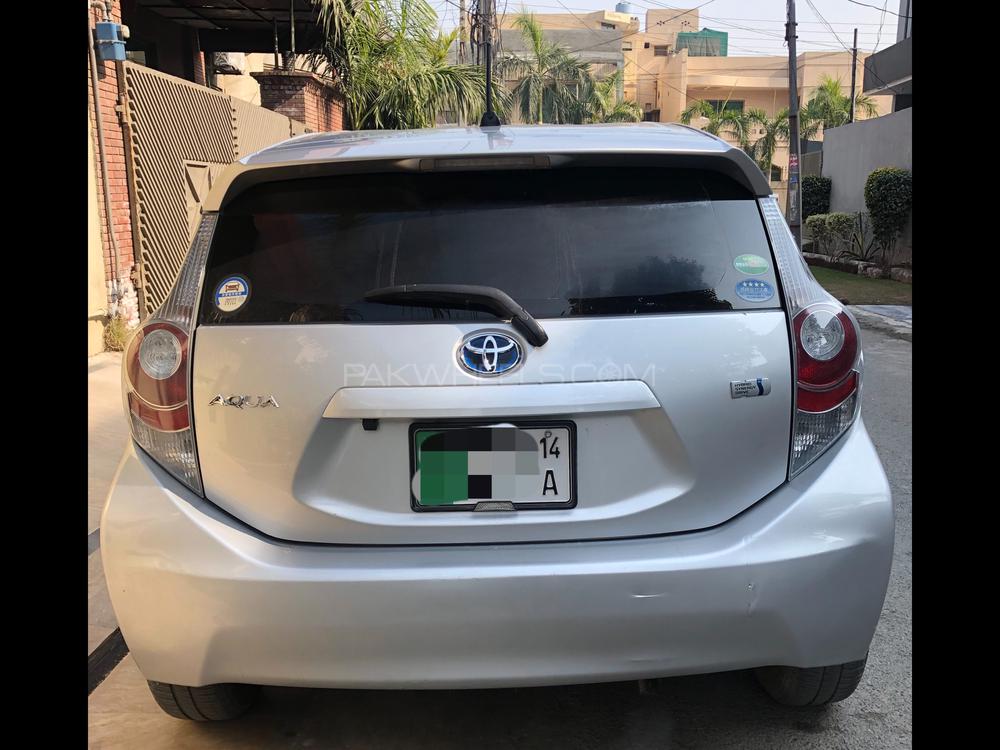 Toyota Aqua 2012 for Sale in Lahore Image-1
