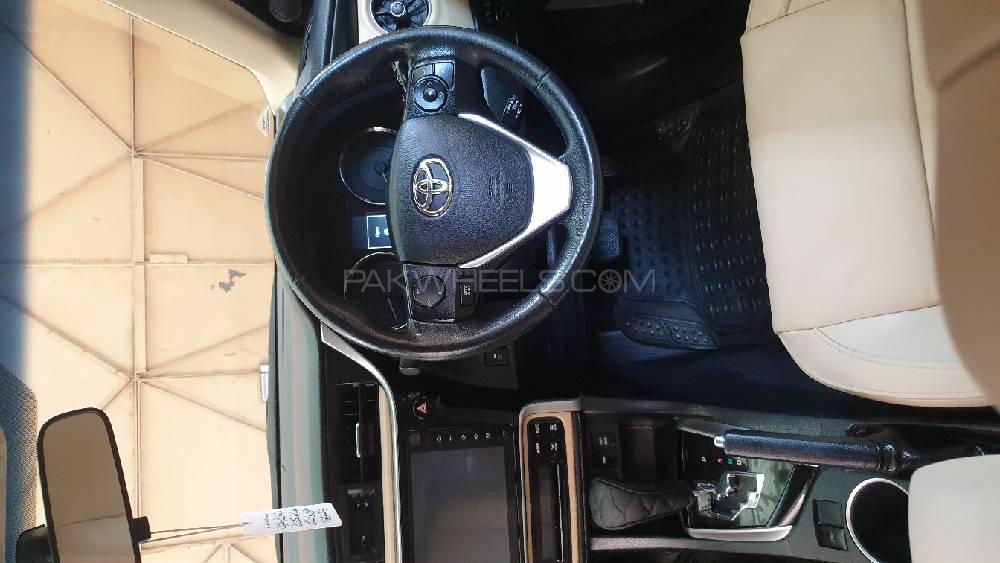 Toyota Corolla 2018 for Sale in Gujranwala Toyota Corolla 2018 for Sale in Gujranwala Image-6