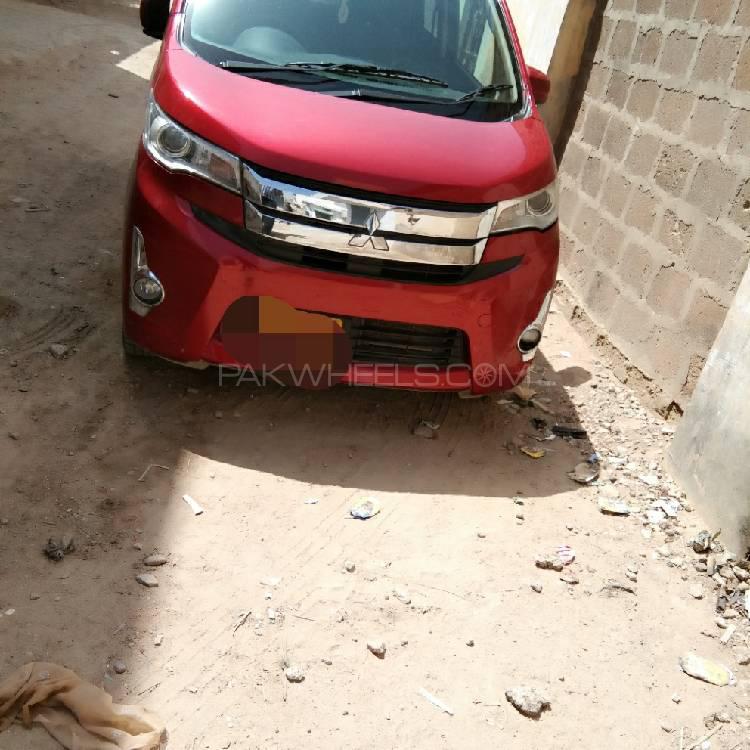 Mitsubishi EK Custom 2015 for Sale in Karachi Image-1