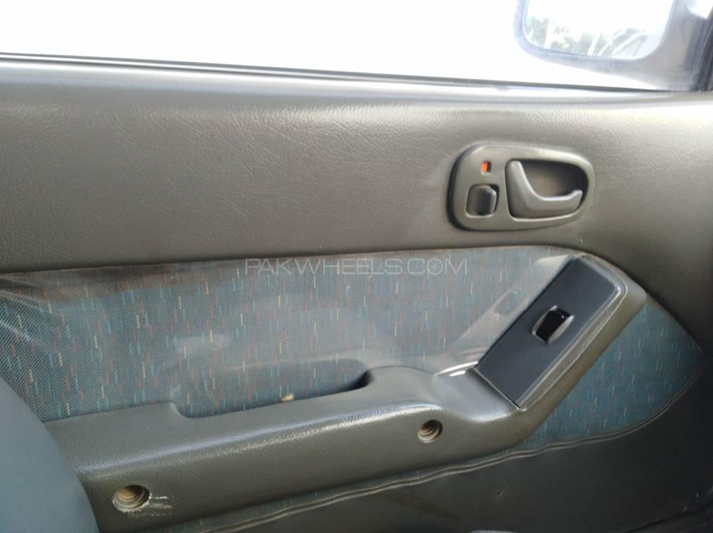 Suzuki Cultus 2001 for Sale in Rawalpindi Suzuki Cultus 2001 for Sale in Rawalpindi Image-7