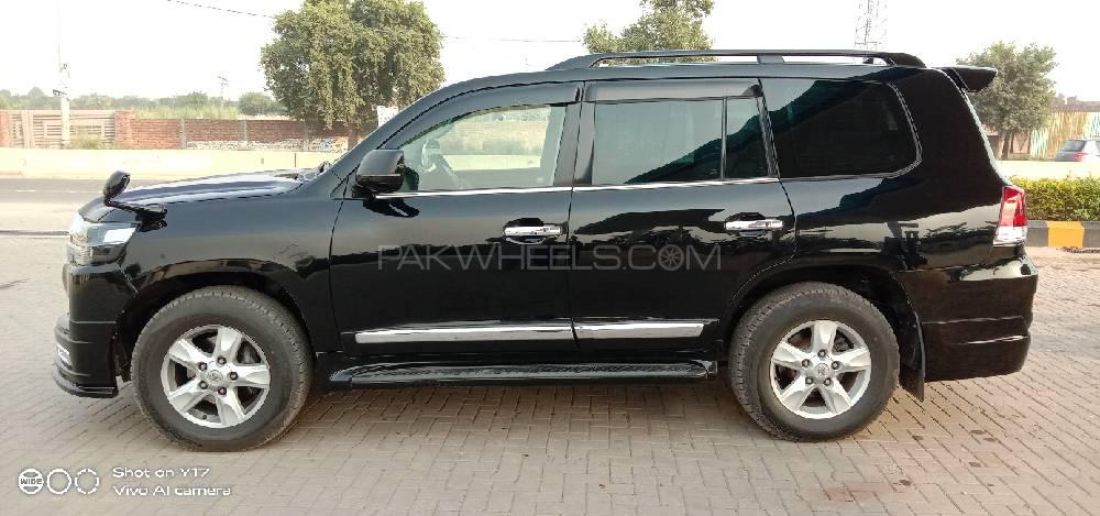 ٹویوٹا لینڈ کروزر 2008 for Sale in لاہور ٹویوٹا لینڈ کروزر 2008 for Sale in لاہور Image-3