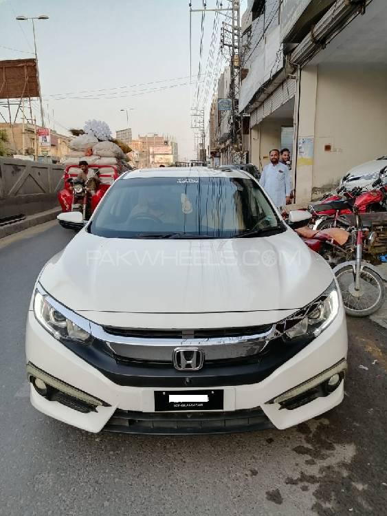 ہونڈا سوک 2018 for Sale in ملتان Image-1