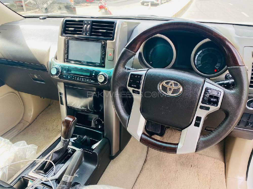 Toyota Prado 2011 for Sale in Lahore Toyota Prado 2011 for Sale in Lahore Image-8