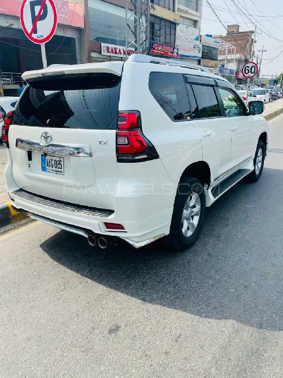 Toyota Prado 2011 for Sale in Lahore Toyota Prado 2011 for Sale in Lahore Image-6