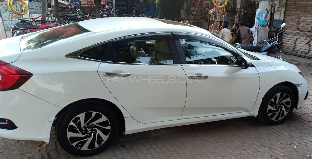 Honda Civic 2018 for Sale in Faisalabad Image-1