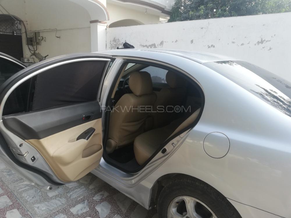 Honda Civic 2011 for Sale in Faisalabad Honda Civic 2011 for Sale in Faisalabad Image-8