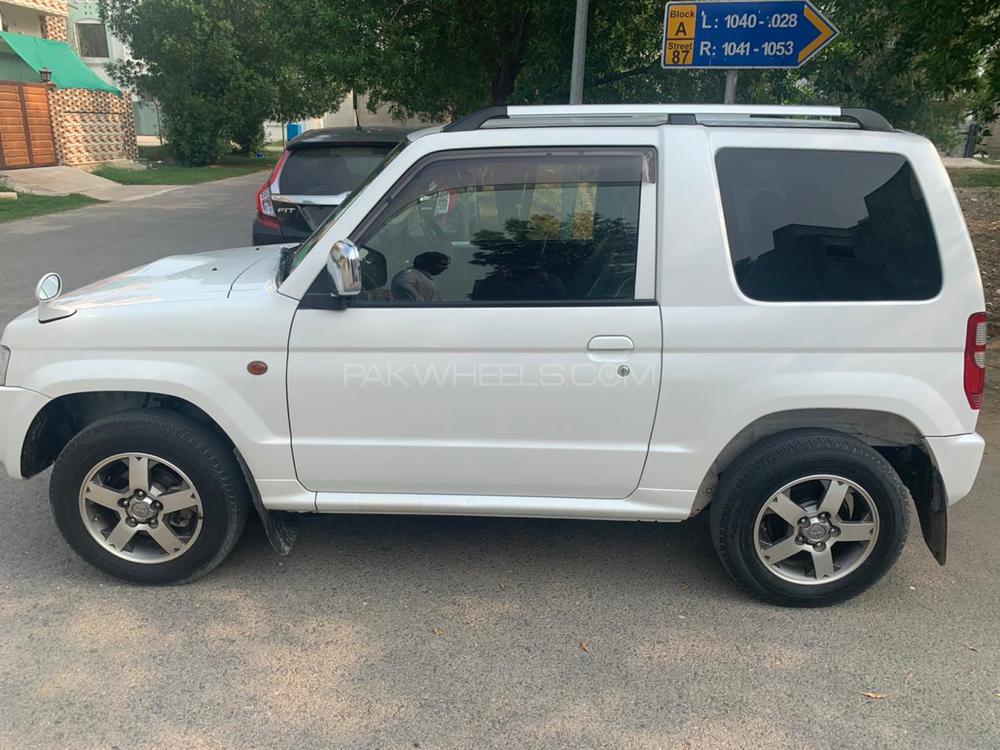 Mitsubishi Pajero Mini 2012 for Sale in Sialkot Mitsubishi Pajero Mini 2012 for Sale in Sialkot Image-3