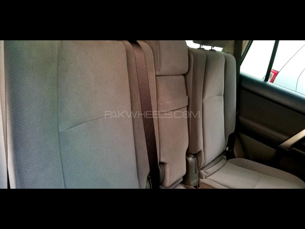 Toyota Prado 2012 for Sale in Lahore Toyota Prado 2012 for Sale in Lahore Image-5
