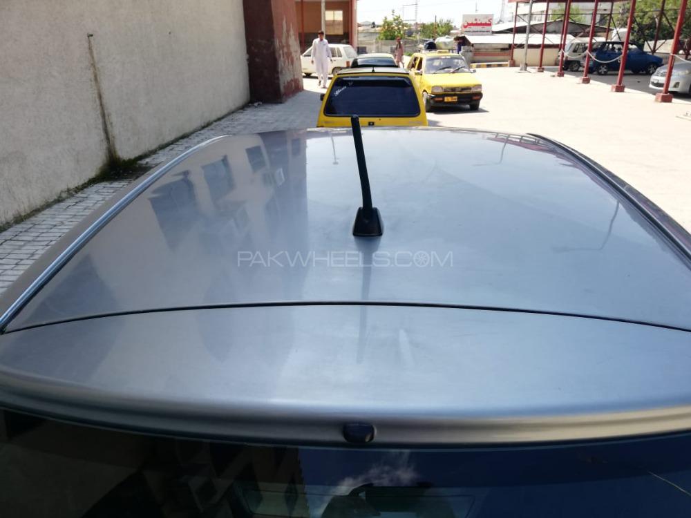 Toyota Vitz 2006 for Sale in Peshawar Image-1